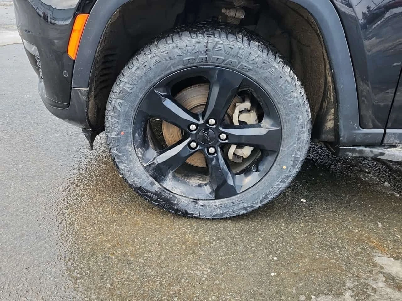 Jeep Grand cherokee LIMITED /CARFAX/Панорама/Кожа/Подгрев/Обдух, снимка 17 - Автомобили и джипове - 53714857