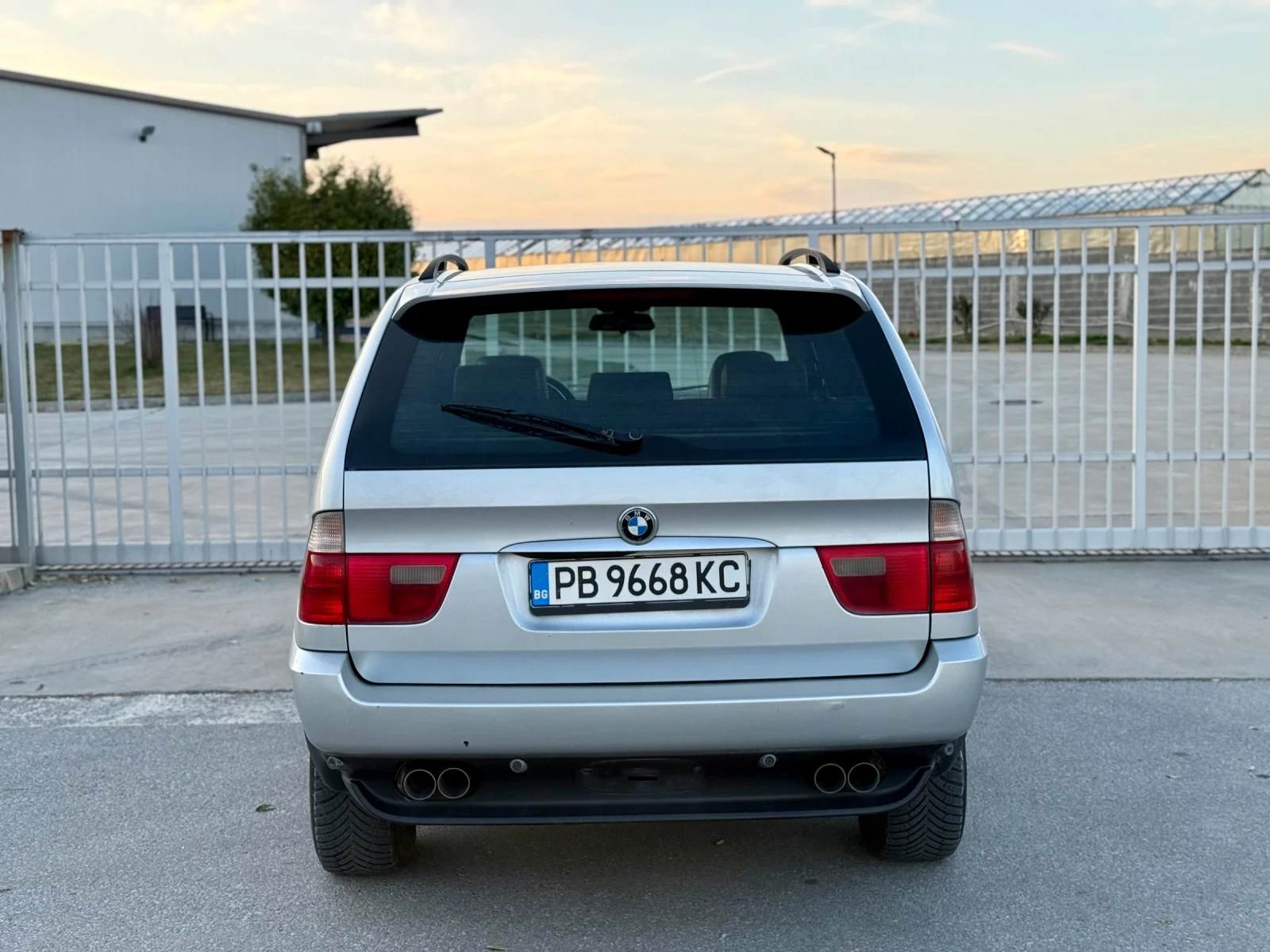 BMW X5 3.0D/ПОДГРЕВ / ПАМЕТ НА СЕДАЛКИТЕ/ НАВИГАЦИЯ /, снимка 6 - Автомобили и джипове - 53771773