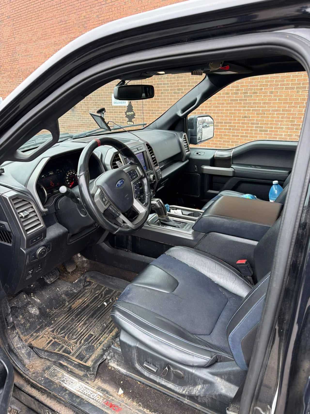 Ford F150 * Raptor * PANO* KEYLESS* ПОДГРЕВ* , снимка 5 - Автомобили и джипове - 53805202