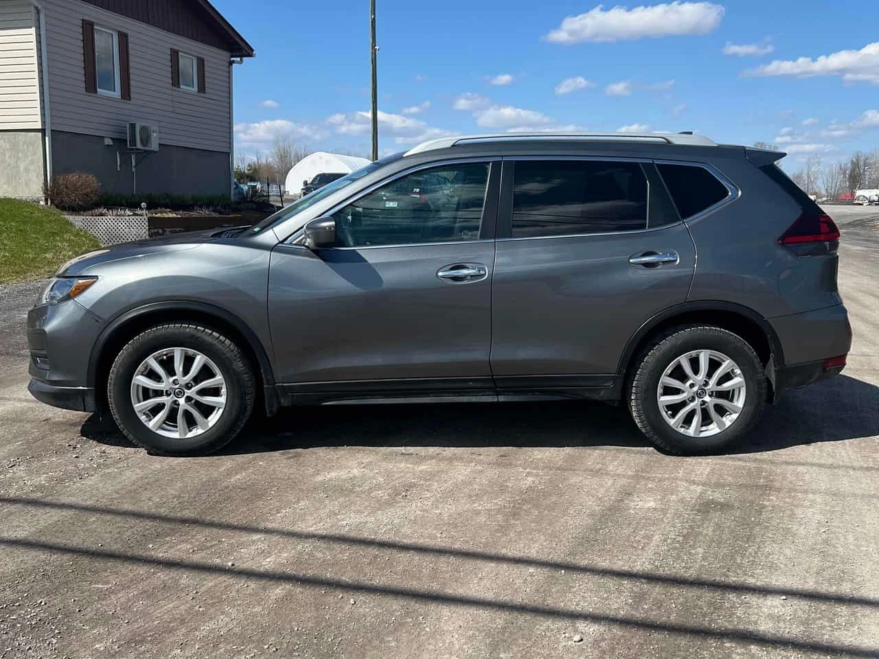 Nissan Rogue * FWD * �������*  | Mobile.bg � ����������� 2