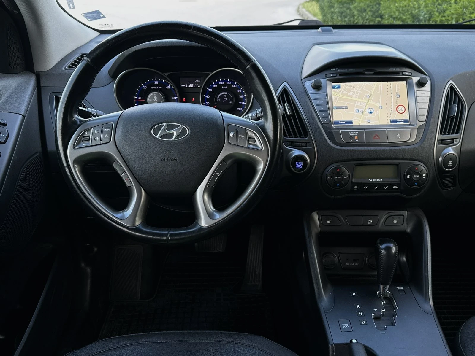 Hyundai IX35, снимка 7 - Автомобили и джипове - 54449851