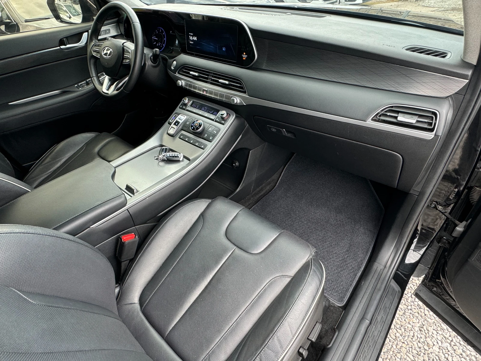 Hyundai Palisade 2.2D ! 4WD ! 6+ 1 ! Prestige !, снимка 11 - Автомобили и джипове - 54540876