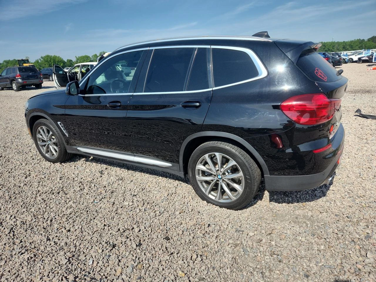 BMW X3 2.0l xDrive30I, снимка 2 - Автомобили и джипове - 54610256