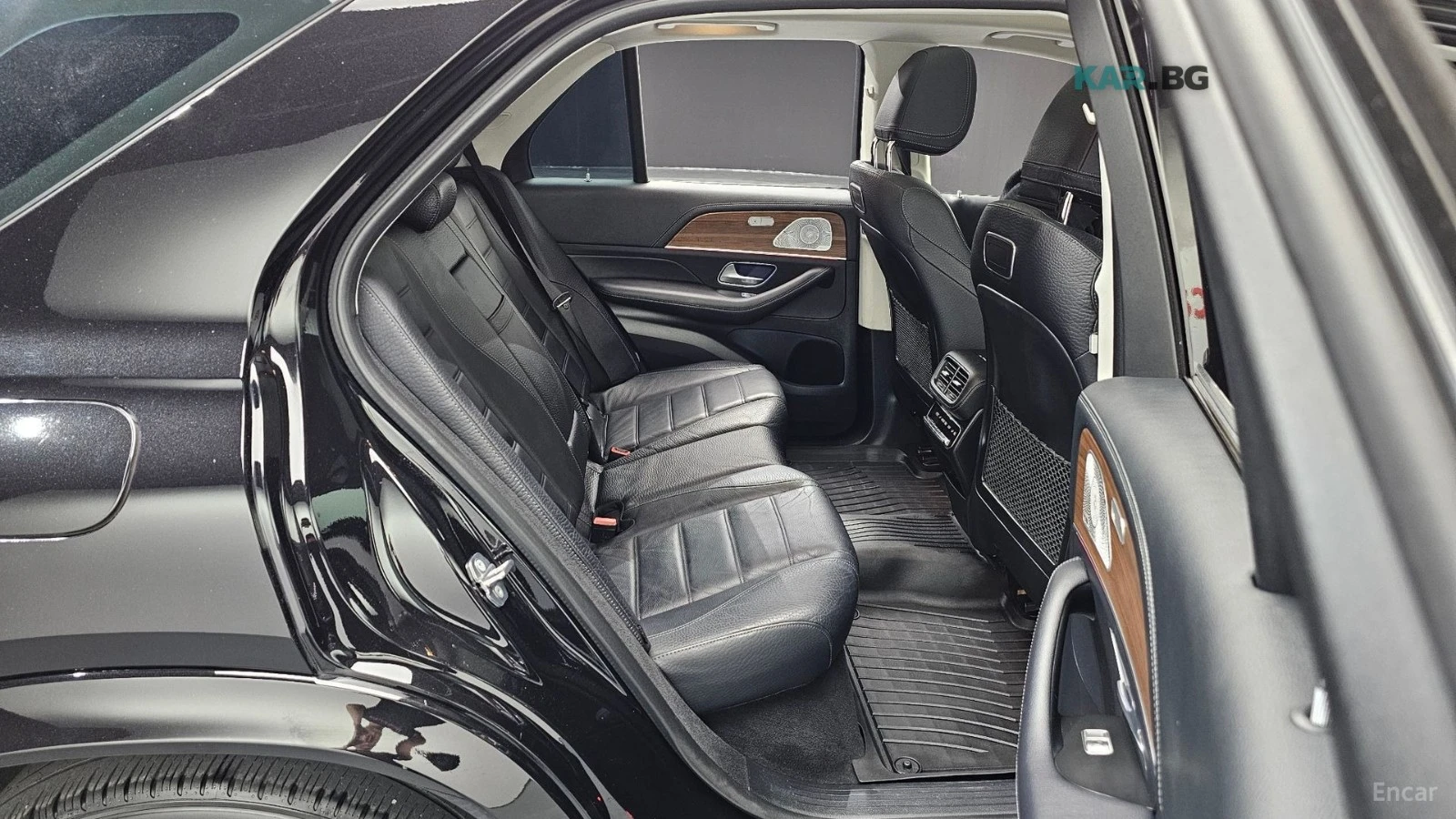 Mercedes-Benz GLE 450 4MATIC* КОЖА* ОБДУХВ* ПАНО* НАВИ, снимка 10 - Автомобили и джипове - 55326068
