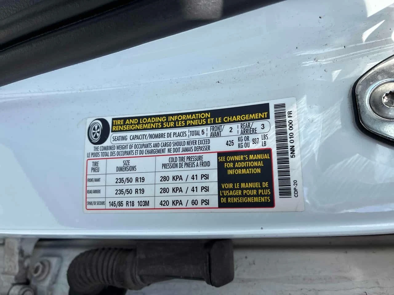 VW Tiguan * Comfortline R Line Black Edition * CARFAX * , снимка 10 - Автомобили и джипове - 55668149