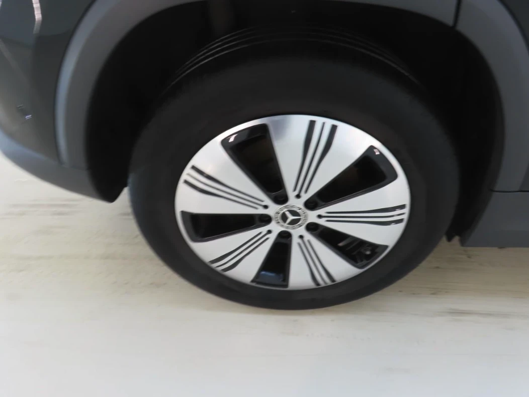 Mercedes-Benz EQA 250 Luxury, снимка 12 - Автомобили и джипове - 56480941