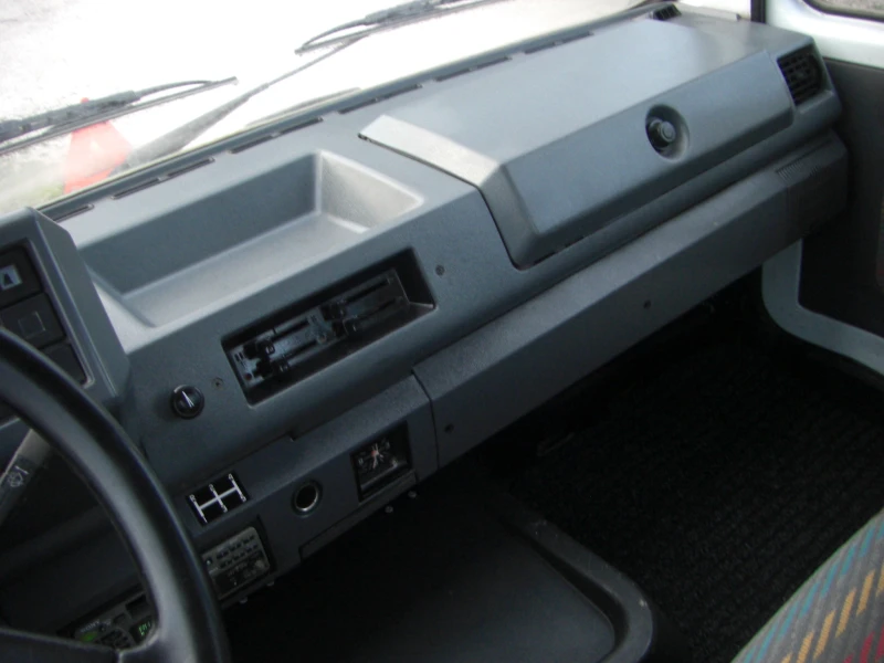 Renault Master B90 IVECO , снимка 11 - Бусове и автобуси - 53028759