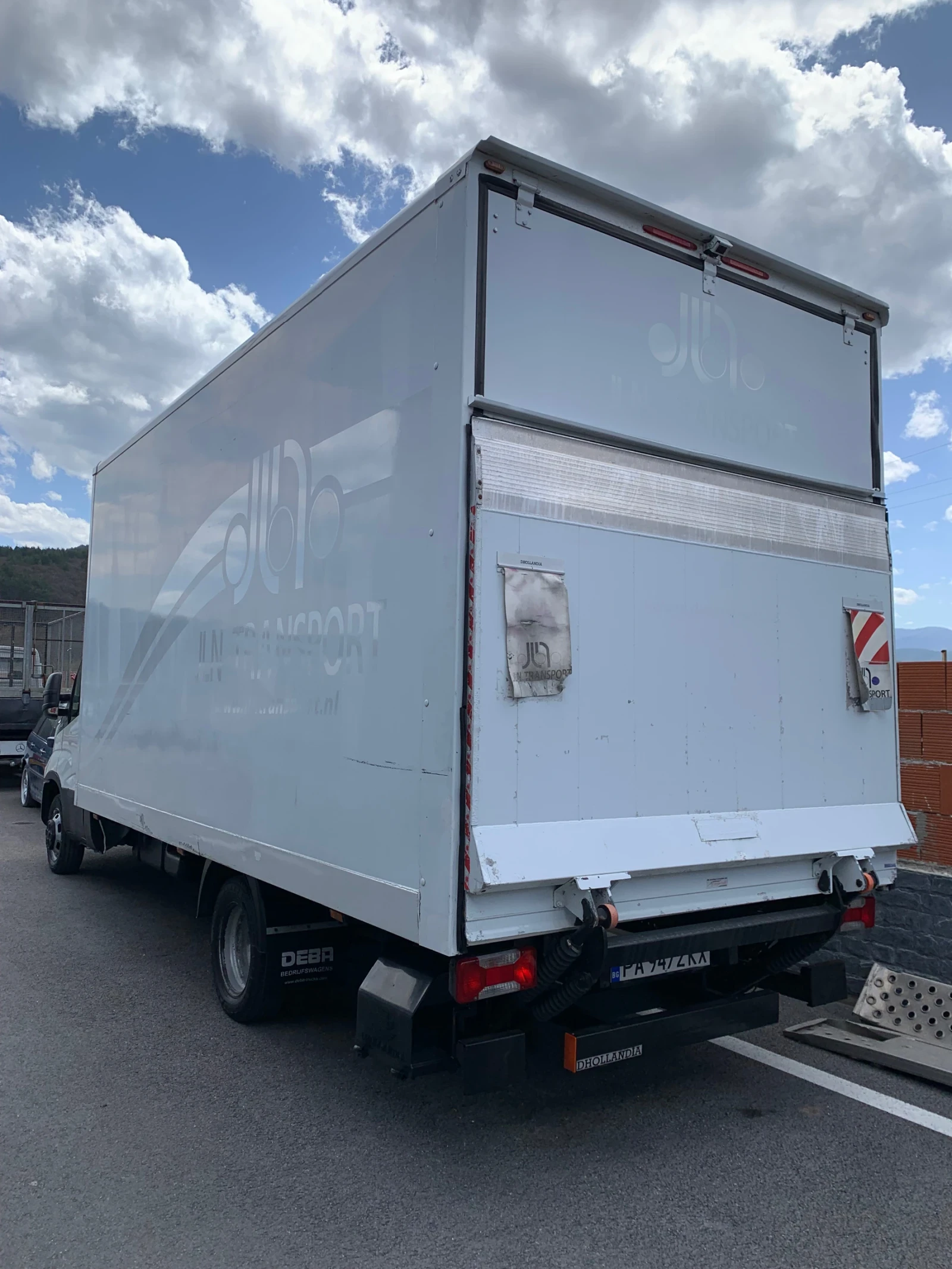 Iveco Daily 170к.с, 5 метра, Падащ борд, Автоматик - изображение 3