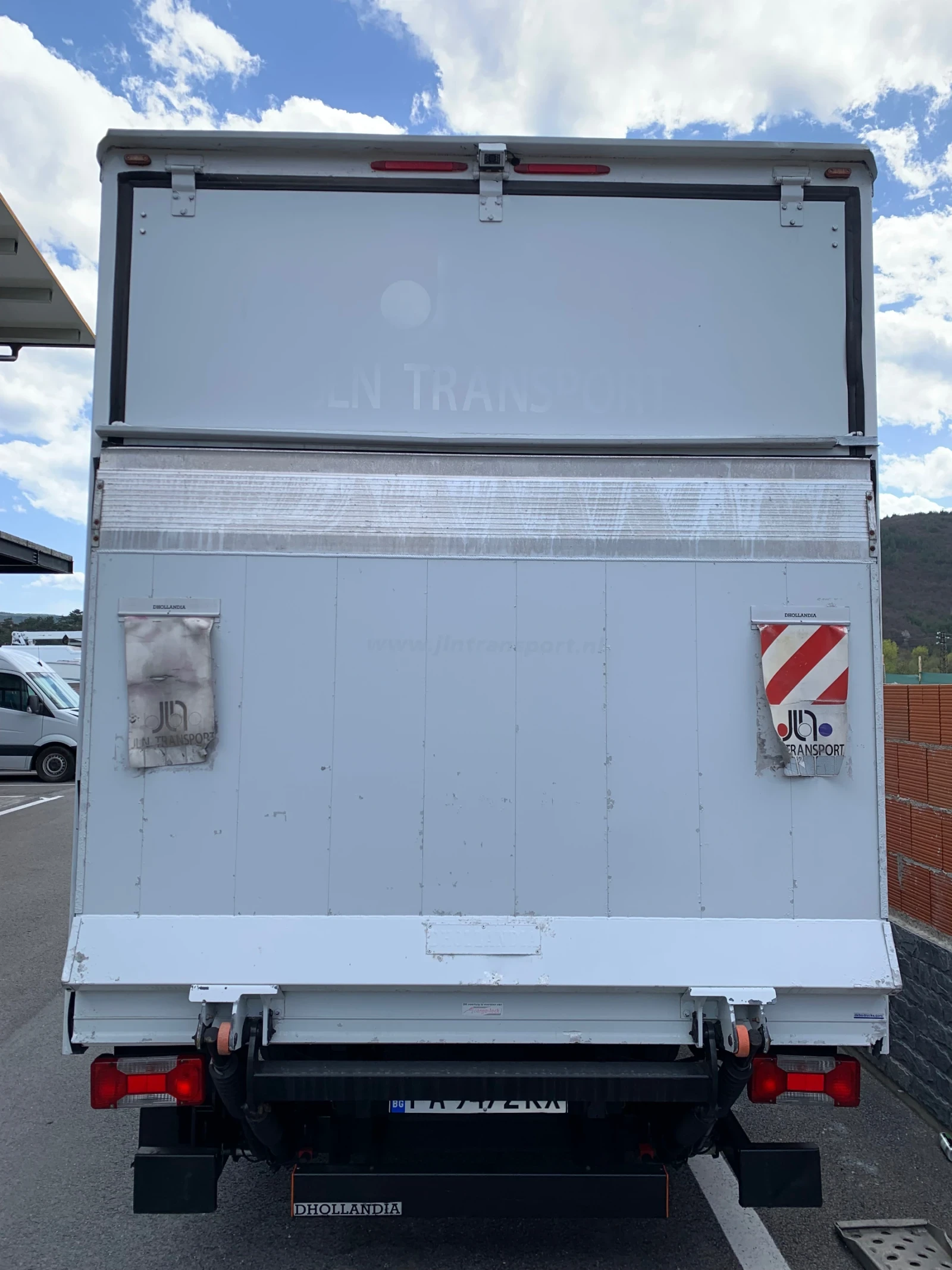 Iveco Daily 170к.с, 5 метра, Падащ борд, Автоматик - изображение 5