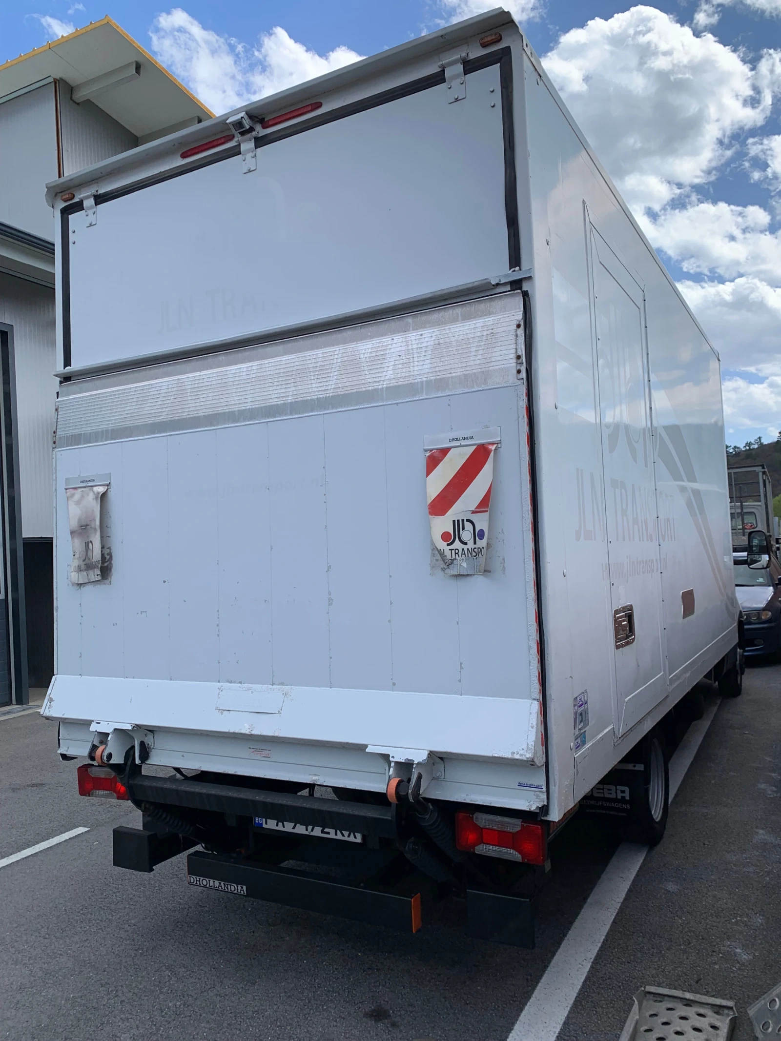 Iveco Daily 170к.с, 5 метра, Падащ борд, Автоматик - изображение 4
