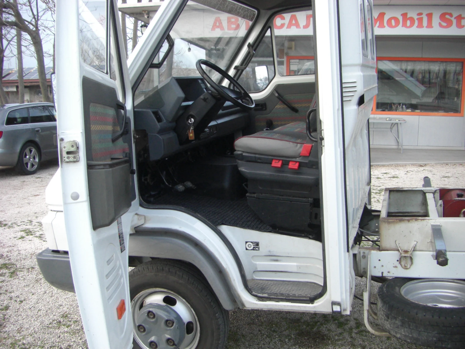 Renault Master B90 IVECO  - изображение 9