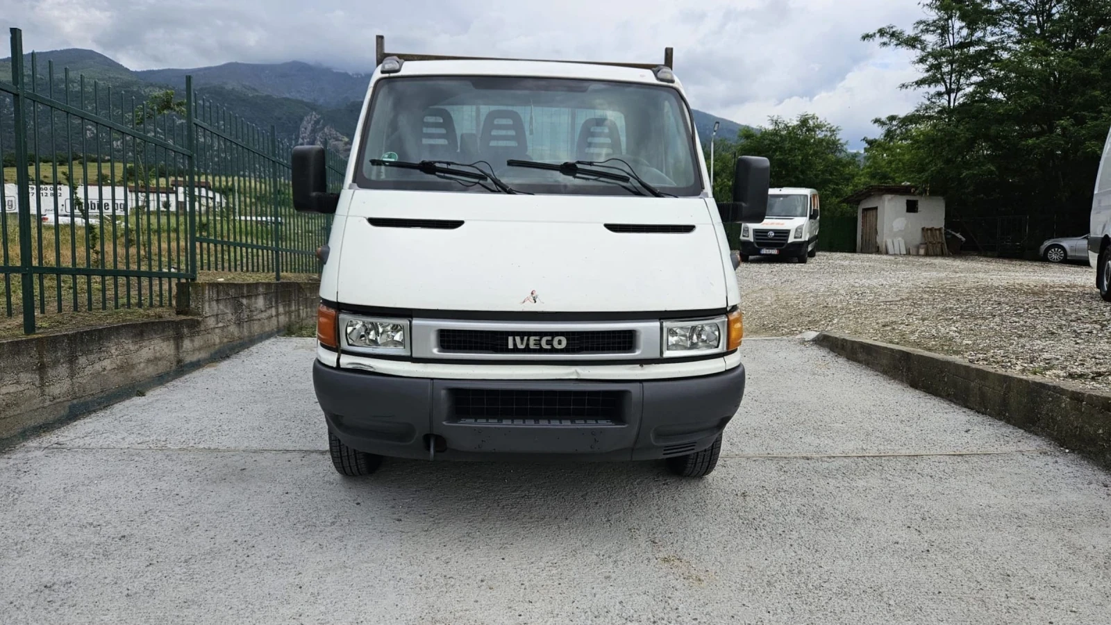Iveco Daily, снимка 4 - Бусове и автобуси - 55212382