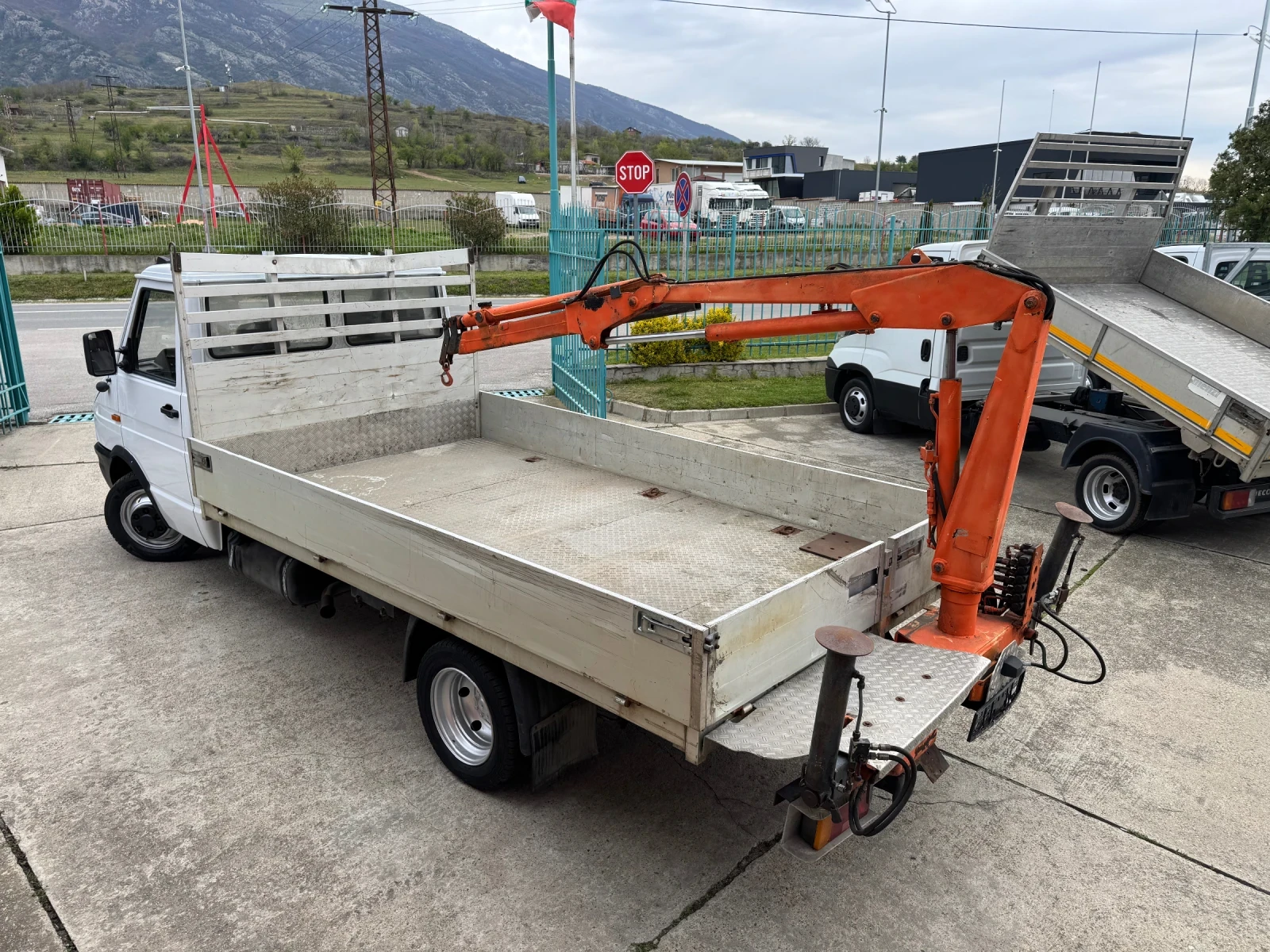 Iveco Daily 35-10* 2.5 TDI* КРАН 5.80 метра - изображение 5
