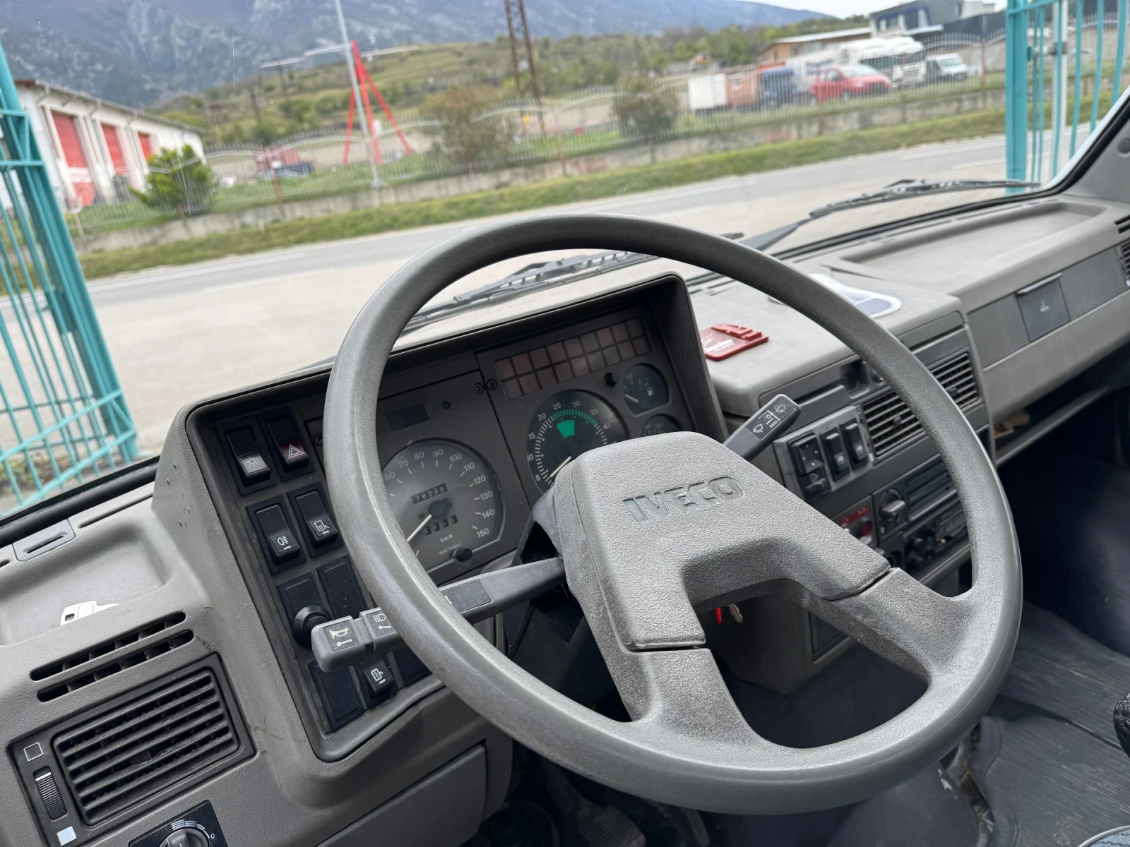 Iveco Daily 35-10* 2.5 TDI* КРАН 5.80 метра - изображение 3