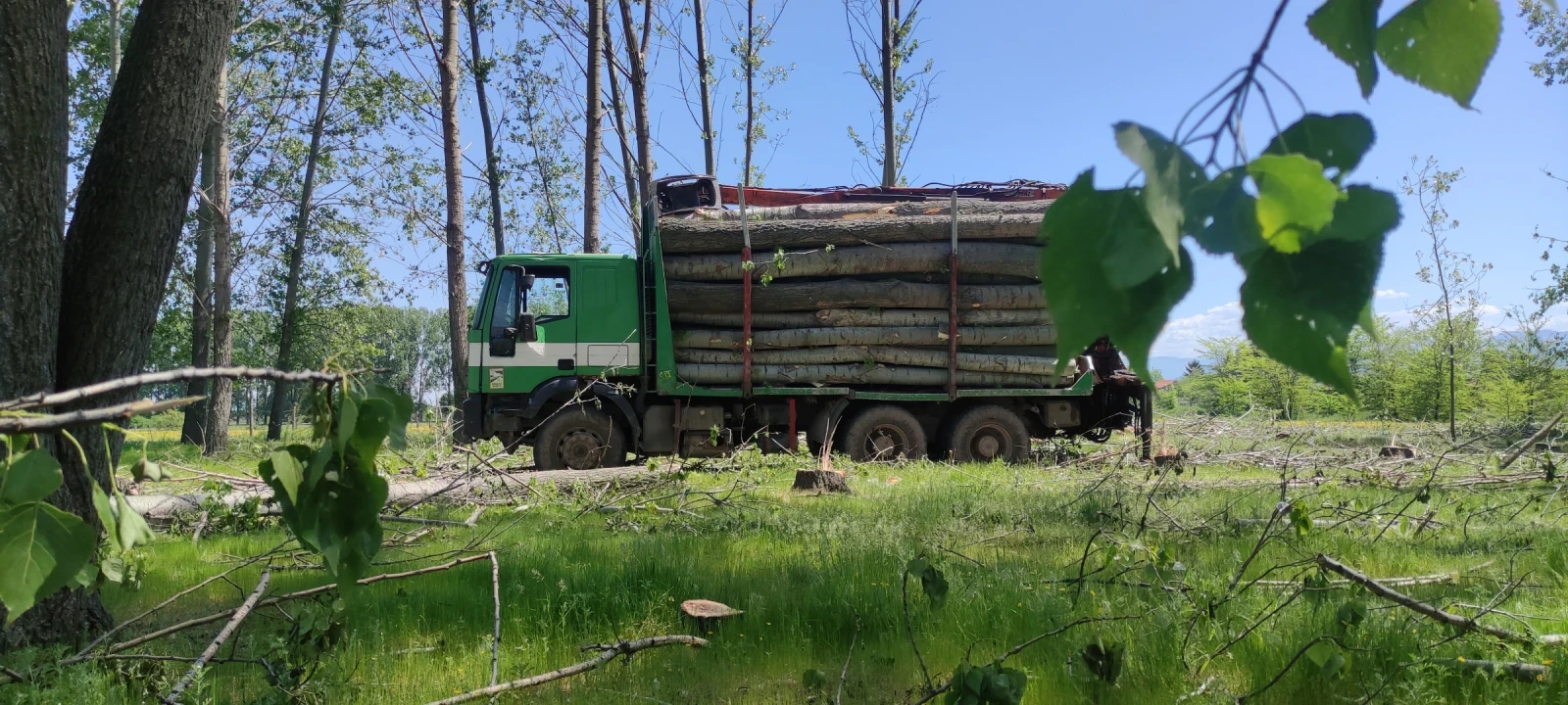 Iveco Trakker  - изображение 2