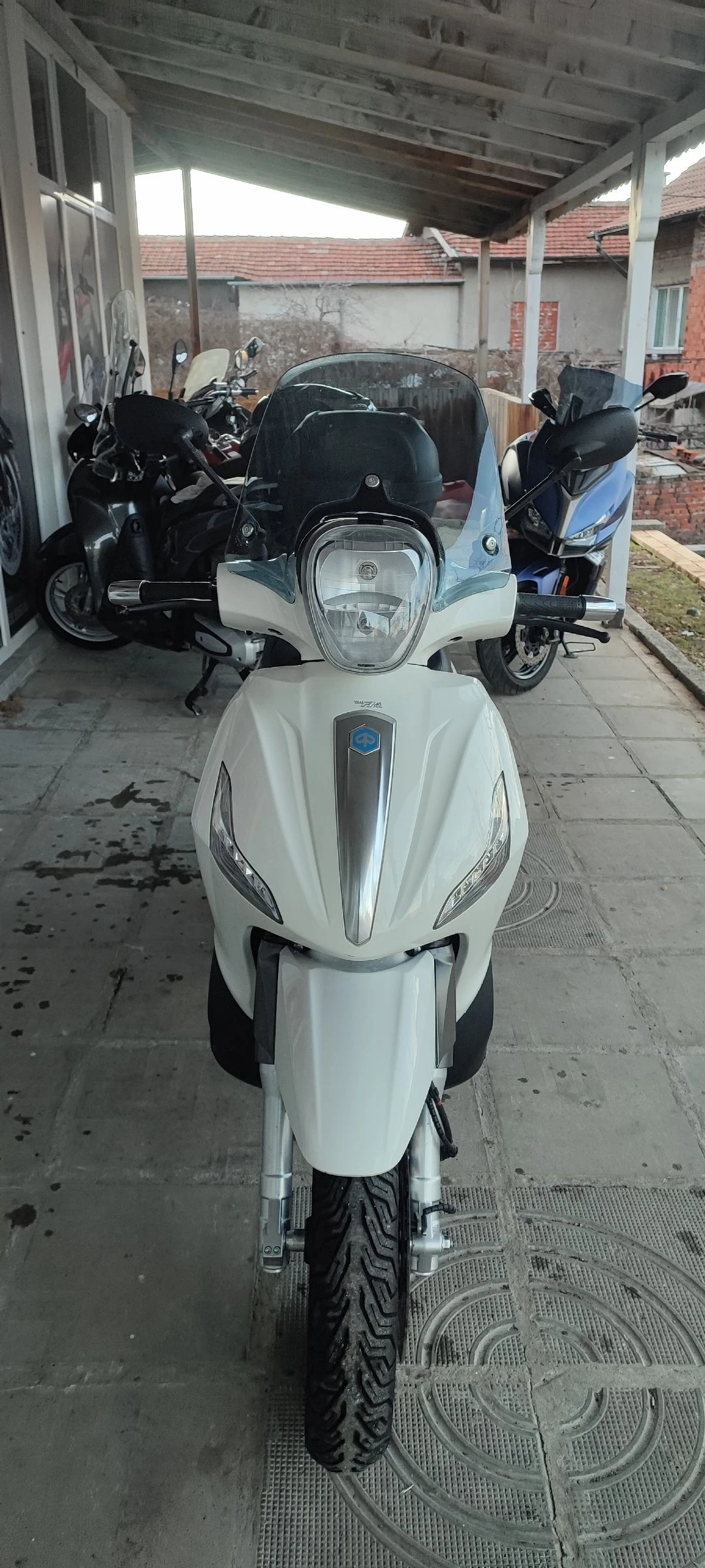 Piaggio Beverly 350 ABS, ASR - изображение 5