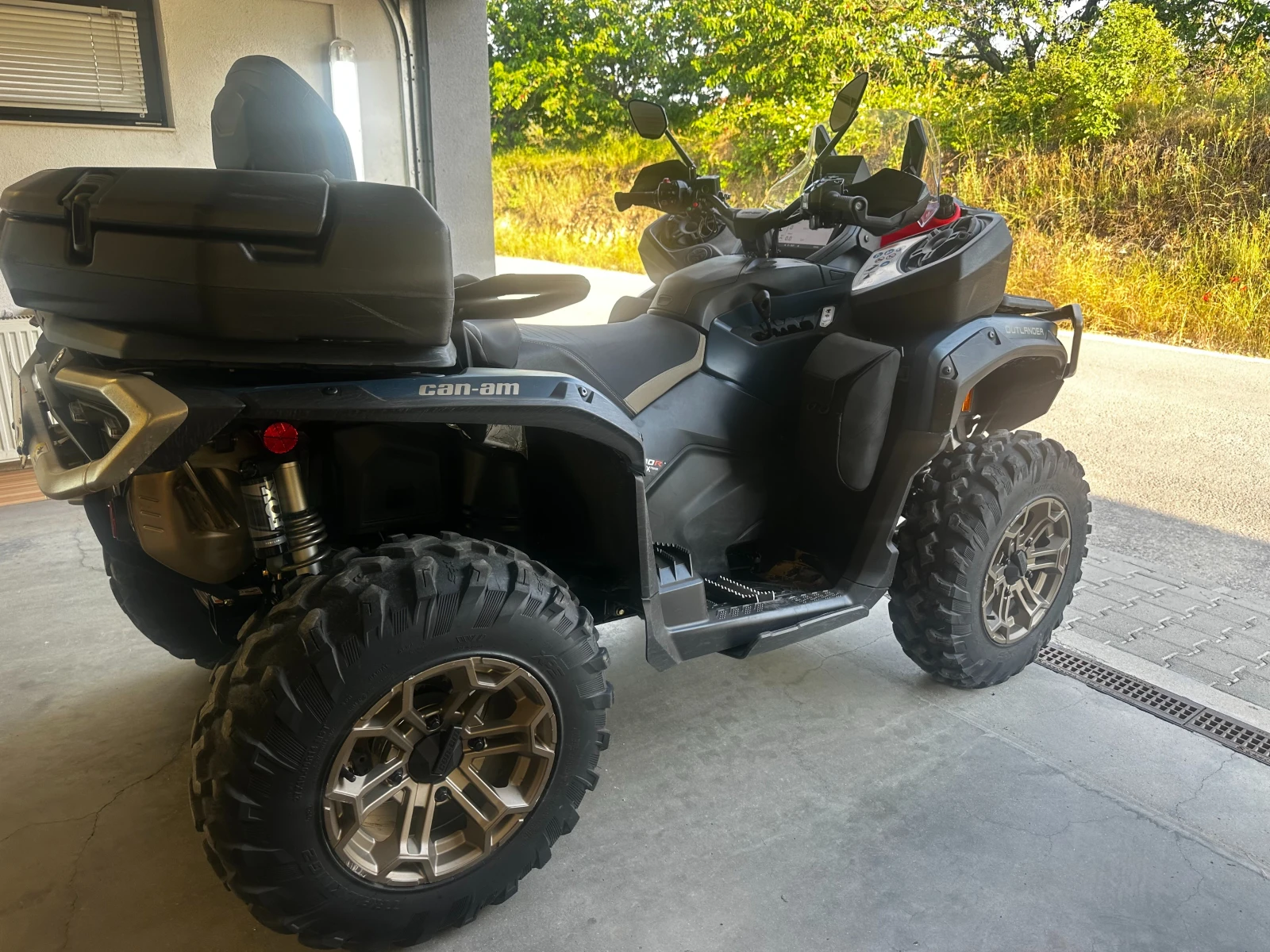Can-Am Outlander LIMITED, Гаранция, Лизинг, снимка 3 - Мотоциклети и мототехника - 54827147
