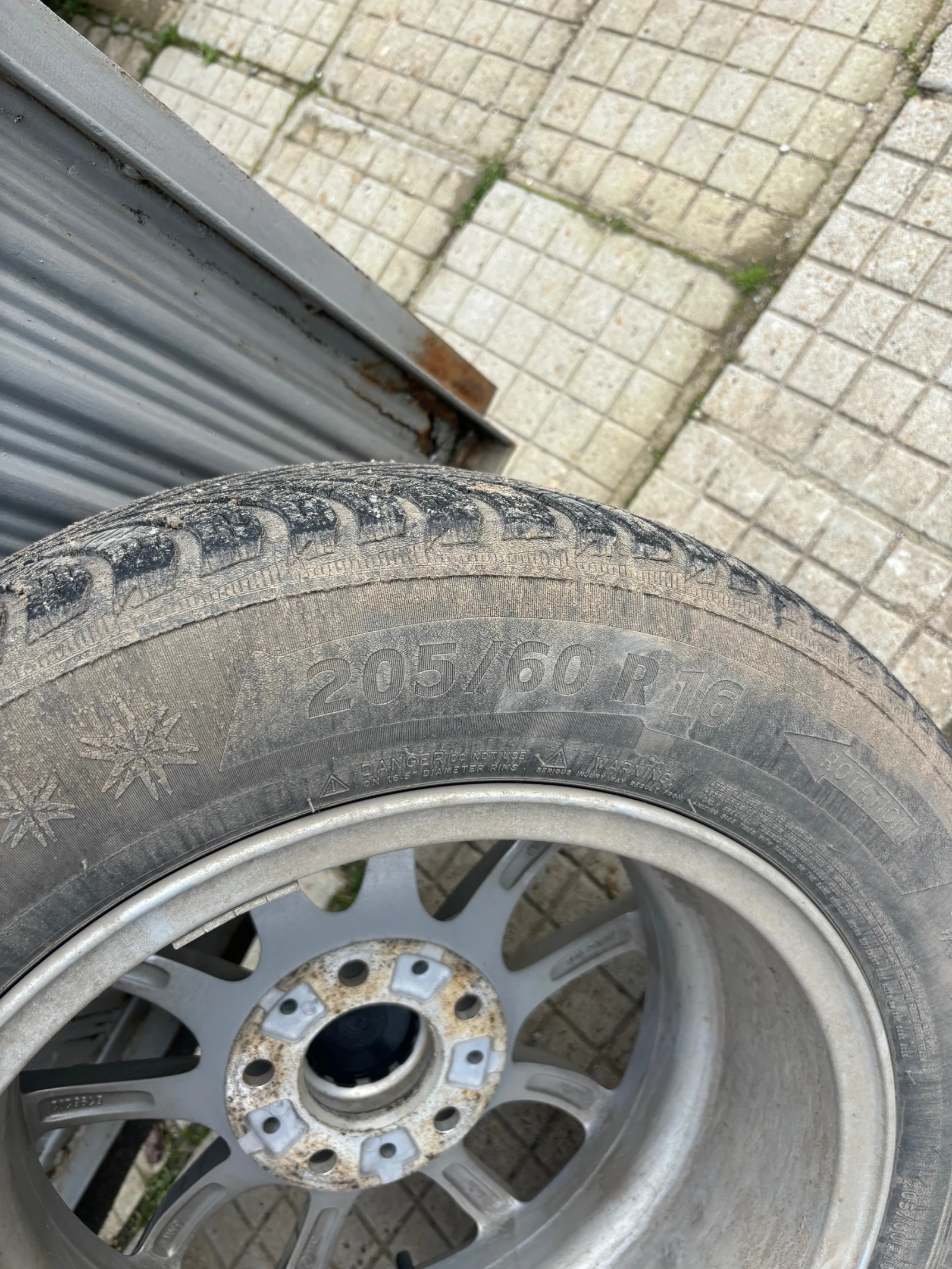 Гуми с джанти Michelin 205/60R16, снимка 10 - Гуми и джанти - 53827350
