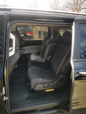 Kia Carnival 7+ 1 места , снимка 4