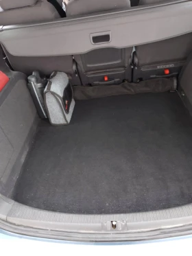 VW Touran 1.6 Навигация, снимка 14