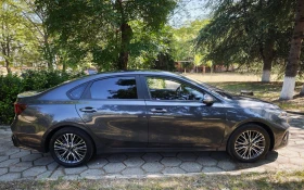 Kia K3 1.6 MPI БЕНЗИН/ГАЗ, снимка 3
