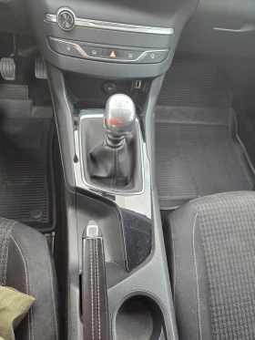Peugeot 308, снимка 8