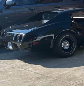 Chevrolet Corvette C3* STNGR* РЕТРО КЛАСИКА* ТУНИНГ* 500HP* RED LEATH | Auto.bg — изображение 3