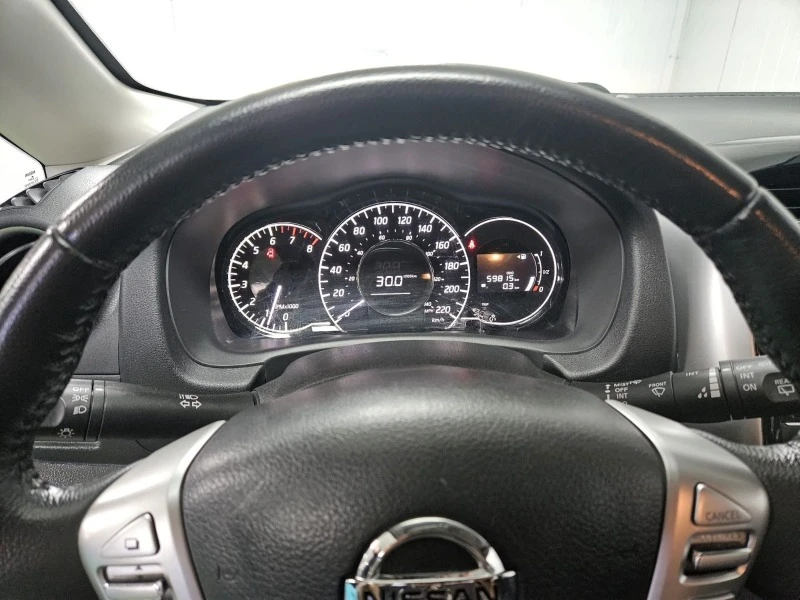 Nissan Note 1.6 SV , снимка 13 - Автомобили и джипове - 46830009