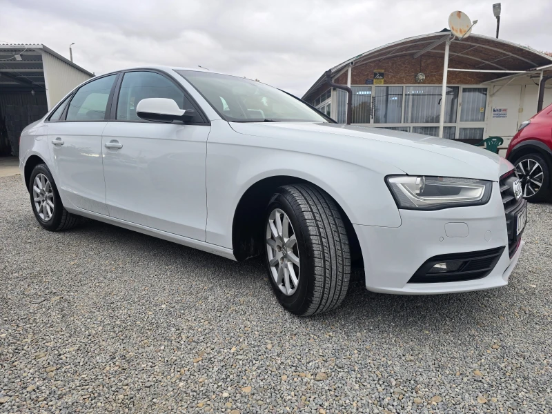 Audi A4 Перфектно състояние , снимка 7 - Автомобили и джипове - 47991428