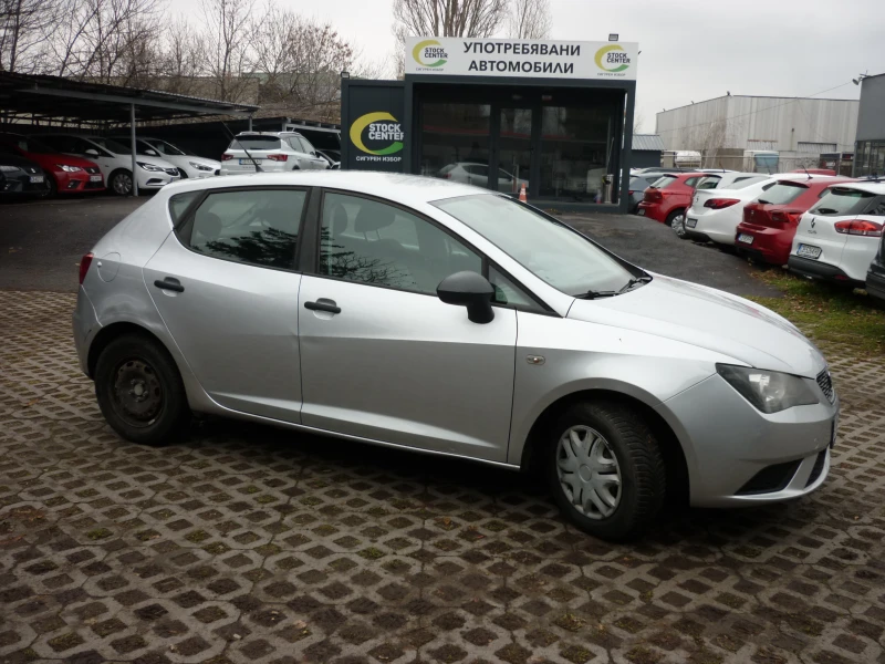 Seat Ibiza 1.2 MPI, снимка 4 - Автомобили и джипове - 48309440