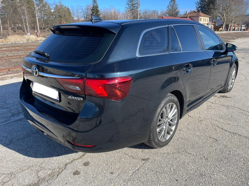 Toyota Avensis, снимка 3 - Автомобили и джипове - 48636717