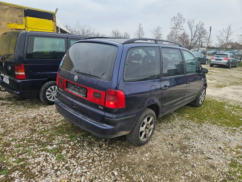 VW Sharan 116кс 6ск 7м навигация, снимка 4 - Автомобили и джипове - 48993208