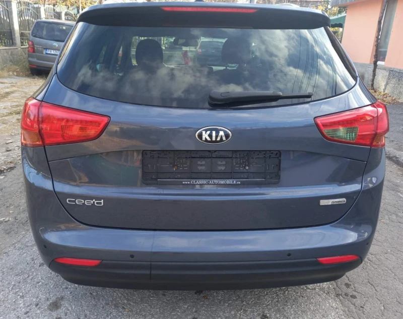 Kia Ceed 1.6 Дизел CRDI Biznes KEYLES NAVI KAMERA , снимка 2 - Автомобили и джипове - 49246152