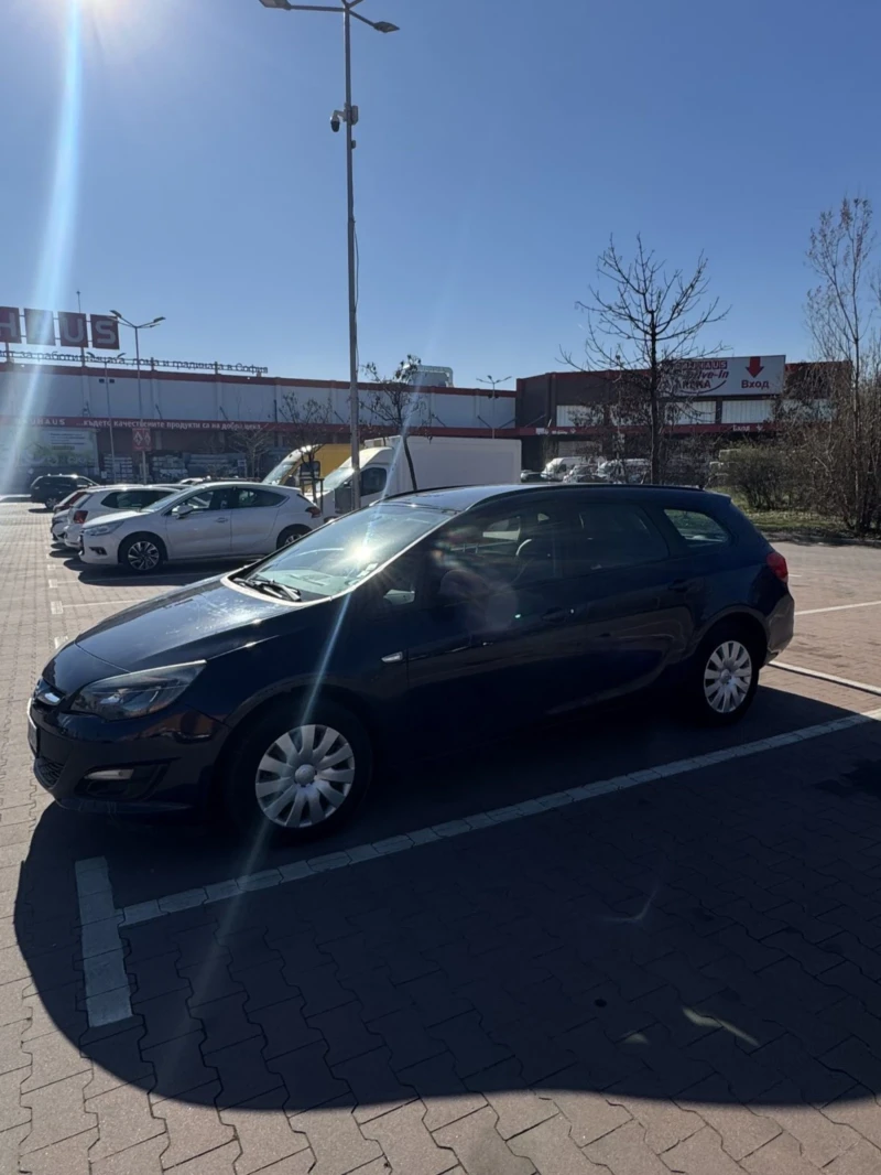 Opel Astra, снимка 1 - Автомобили и джипове - 49583183