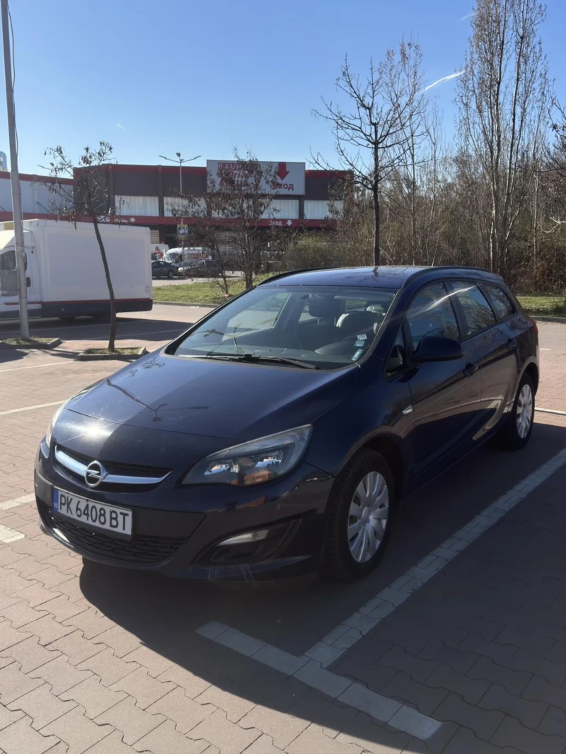 Opel Astra, снимка 2 - Автомобили и джипове - 49583183