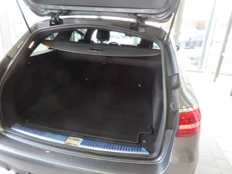 Mercedes-Benz E 220 d/AMG/194HP/AIRB.PACK/BURM/MEMO/LED/MASSAGE/782fpr, снимка 5 - Автомобили и джипове - 51771632