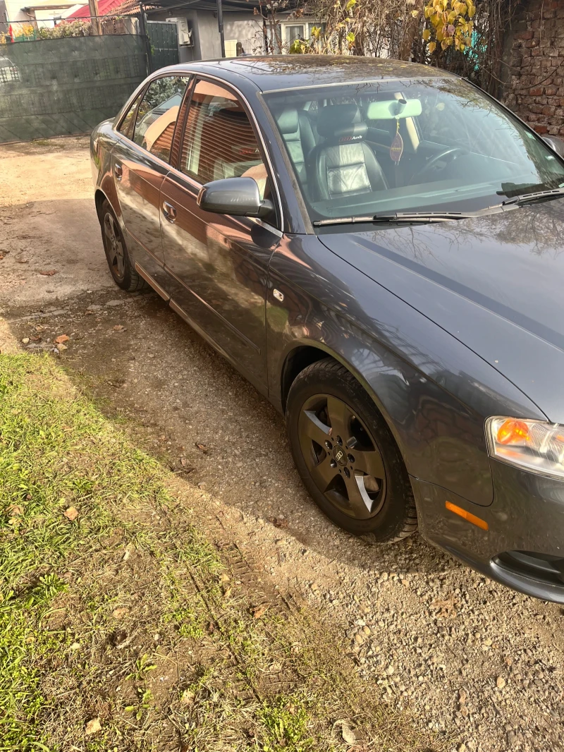 Audi A4 2.0T, снимка 4 - Автомобили и джипове - 52431338