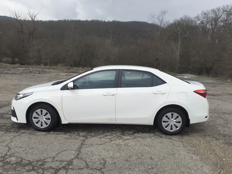 Toyota Corolla, снимка 6 - Автомобили и джипове - 53510586