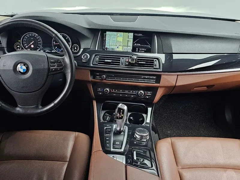 BMW 520 d-MSport xDrive - САМО 30% АВАНС, снимка 7 - Автомобили и джипове - 55740809