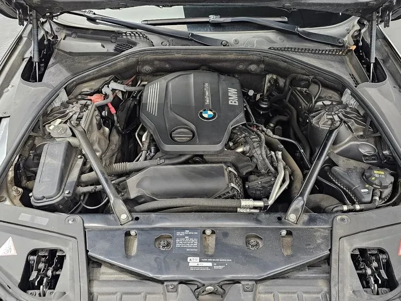 BMW 520 d-MSport xDrive - САМО 30% АВАНС, снимка 6 - Автомобили и джипове - 55740809
