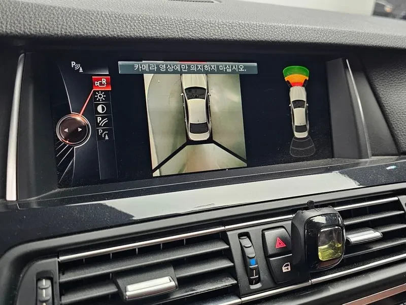 BMW 520 d-MSport xDrive - САМО 30% АВАНС, снимка 15 - Автомобили и джипове - 55740809