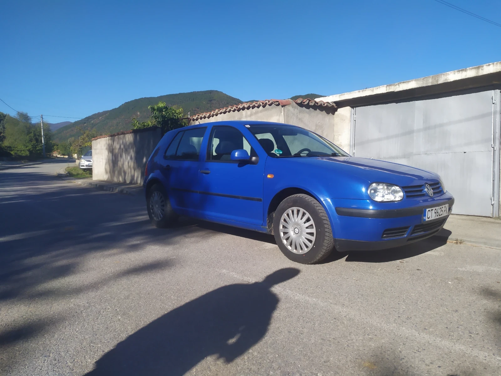 VW Golf 1.4 75к.с - изображение 2