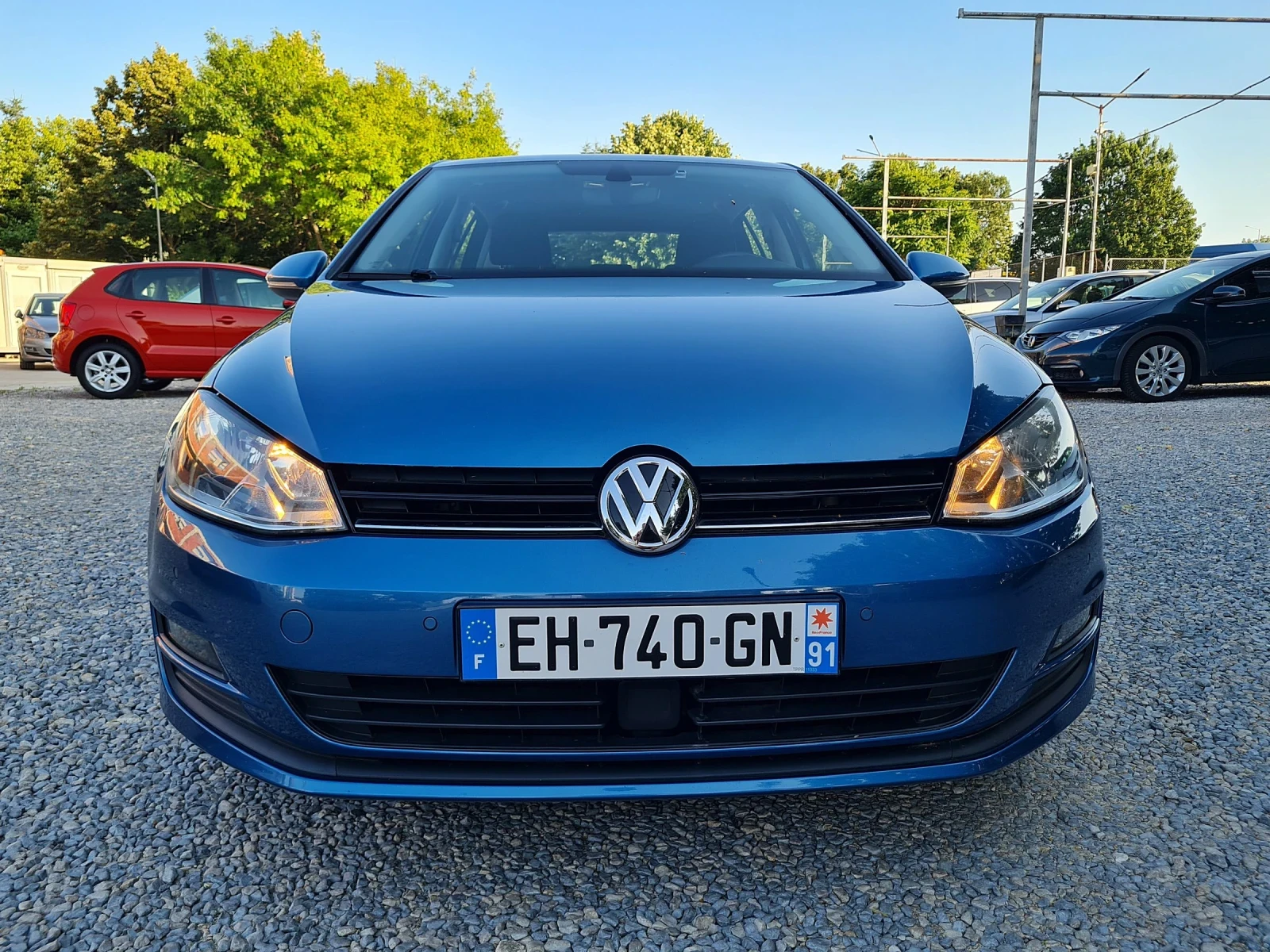 VW Golf 1.6TDI-105kc COMFORT LINE/СЕРВИЗНА ИСТОРИЯ - изображение 2
