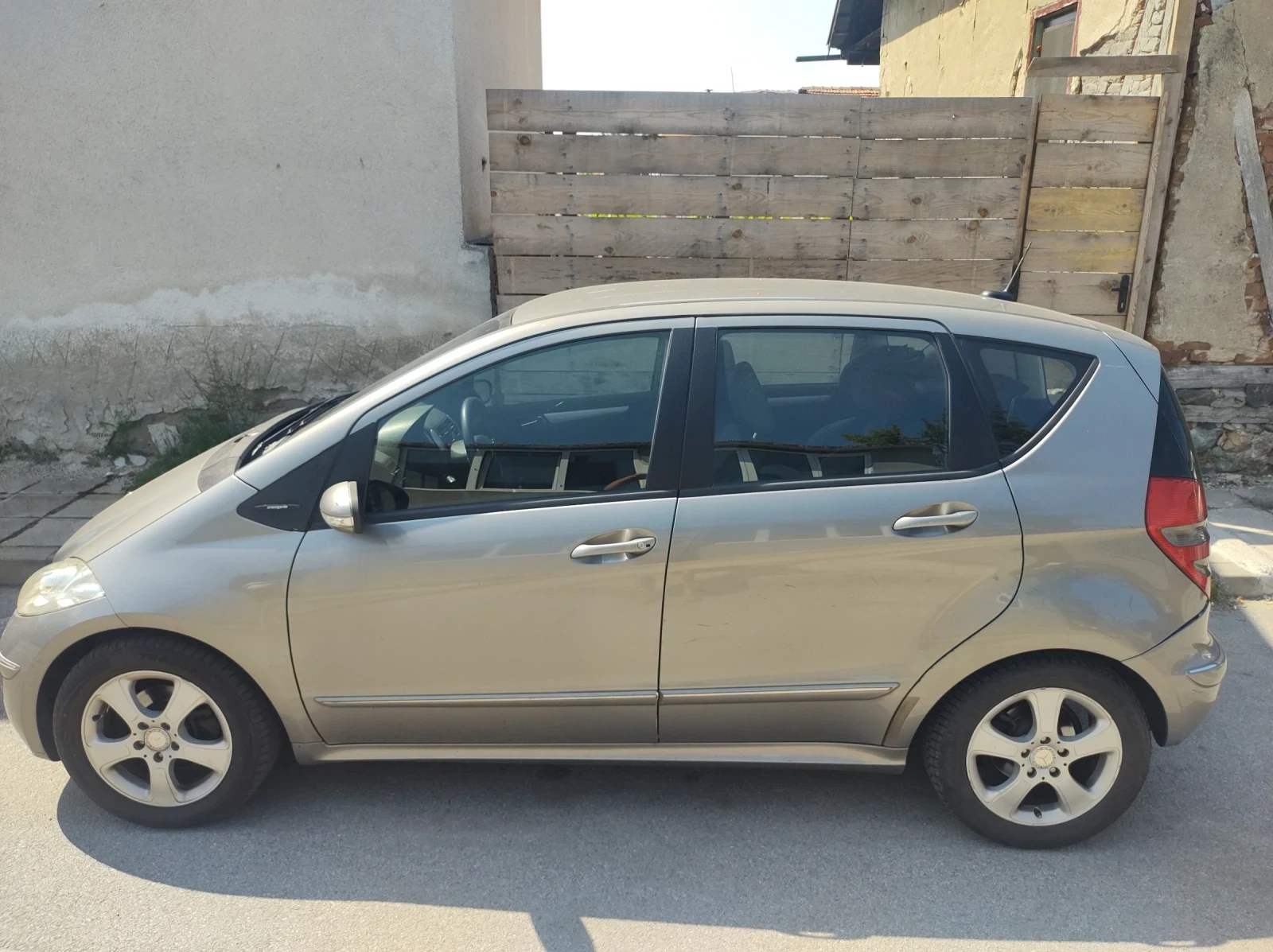 Mercedes-Benz A 150  - изображение 2