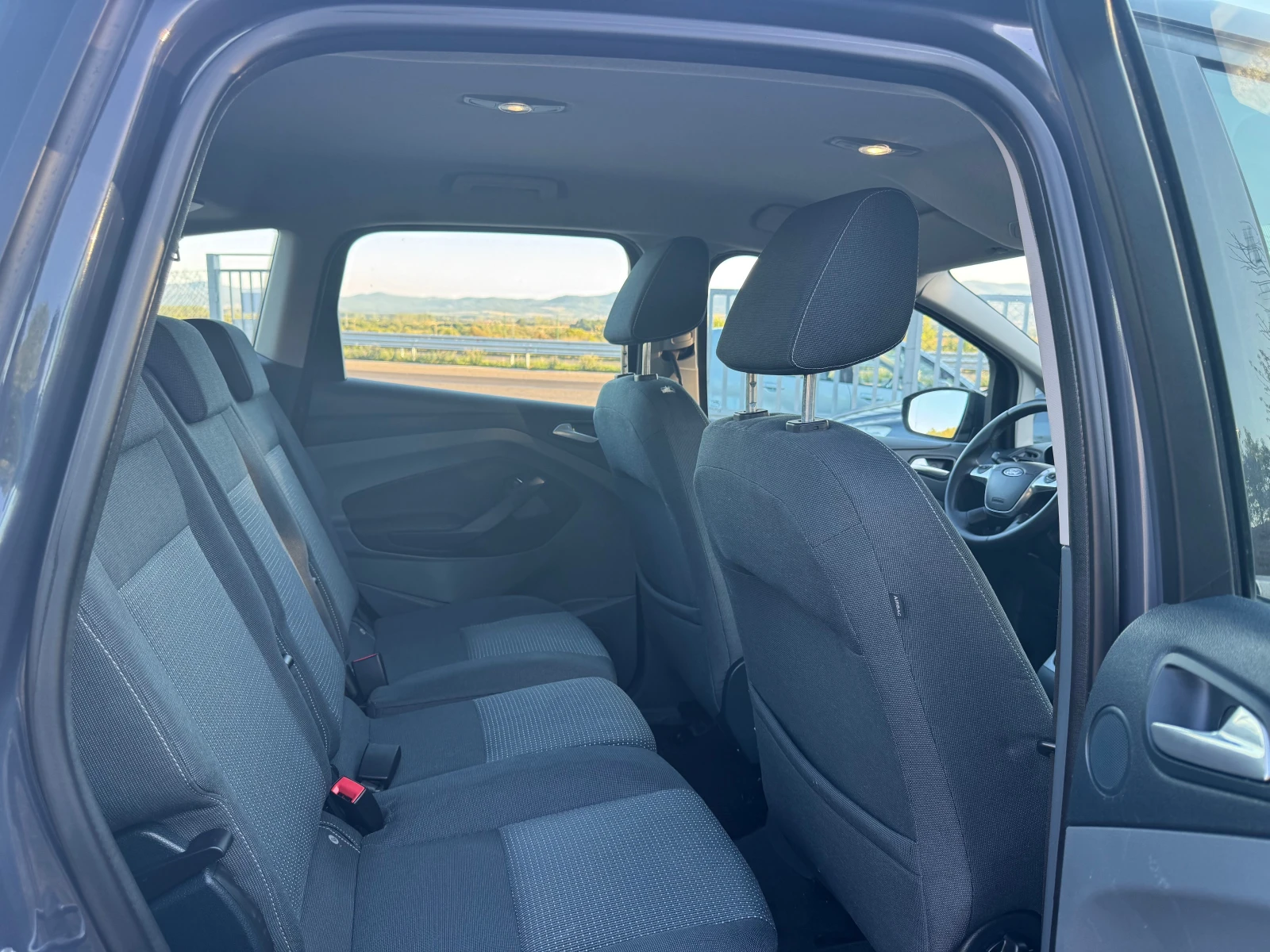 Ford Focus 1.6 144000km.100% - изображение 9