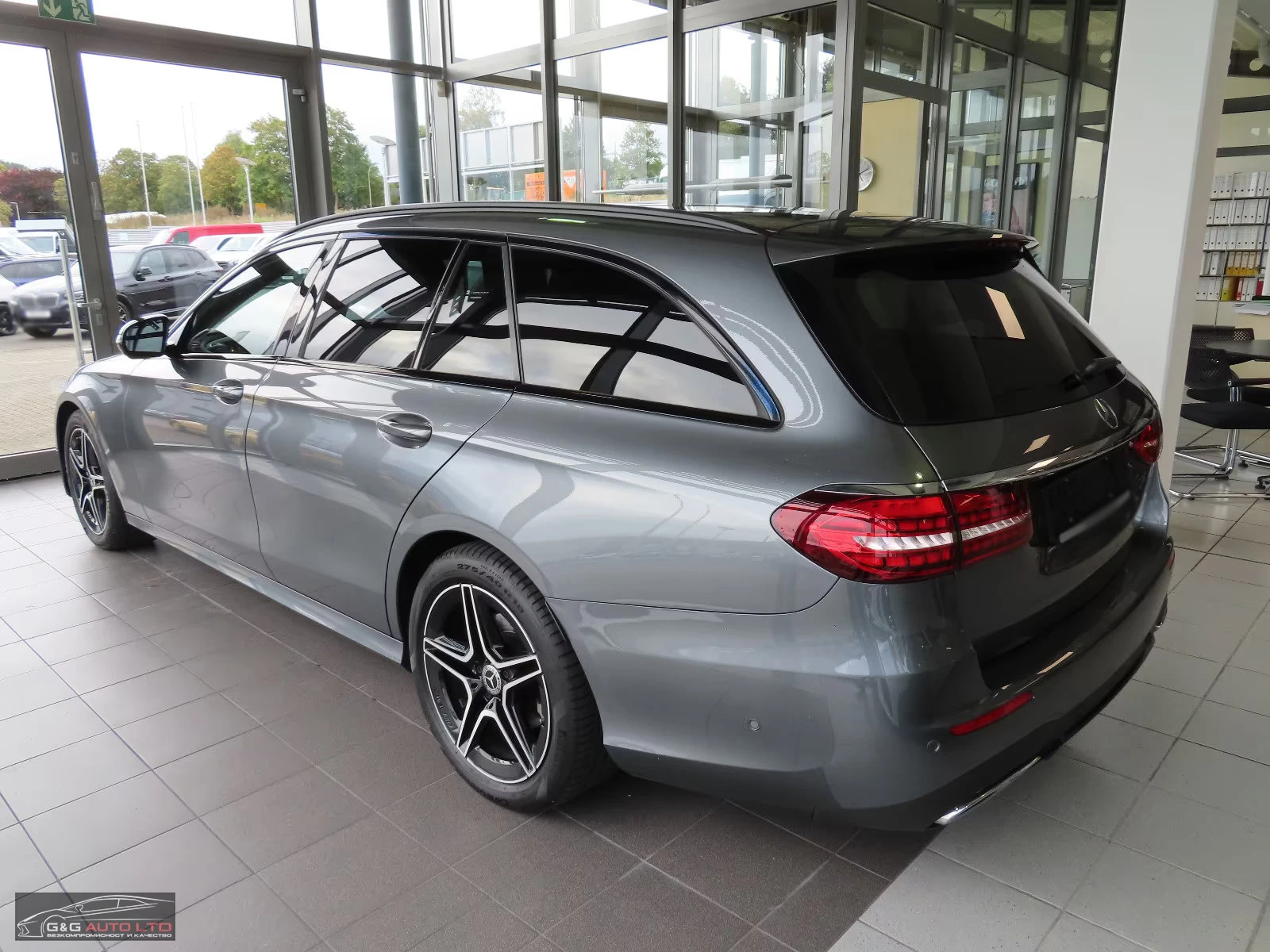 Mercedes-Benz E 220 d/AMG/200HP/AIRB.PACK/BURM/MEMO/LED/MASSAGE/782f - изображение 2