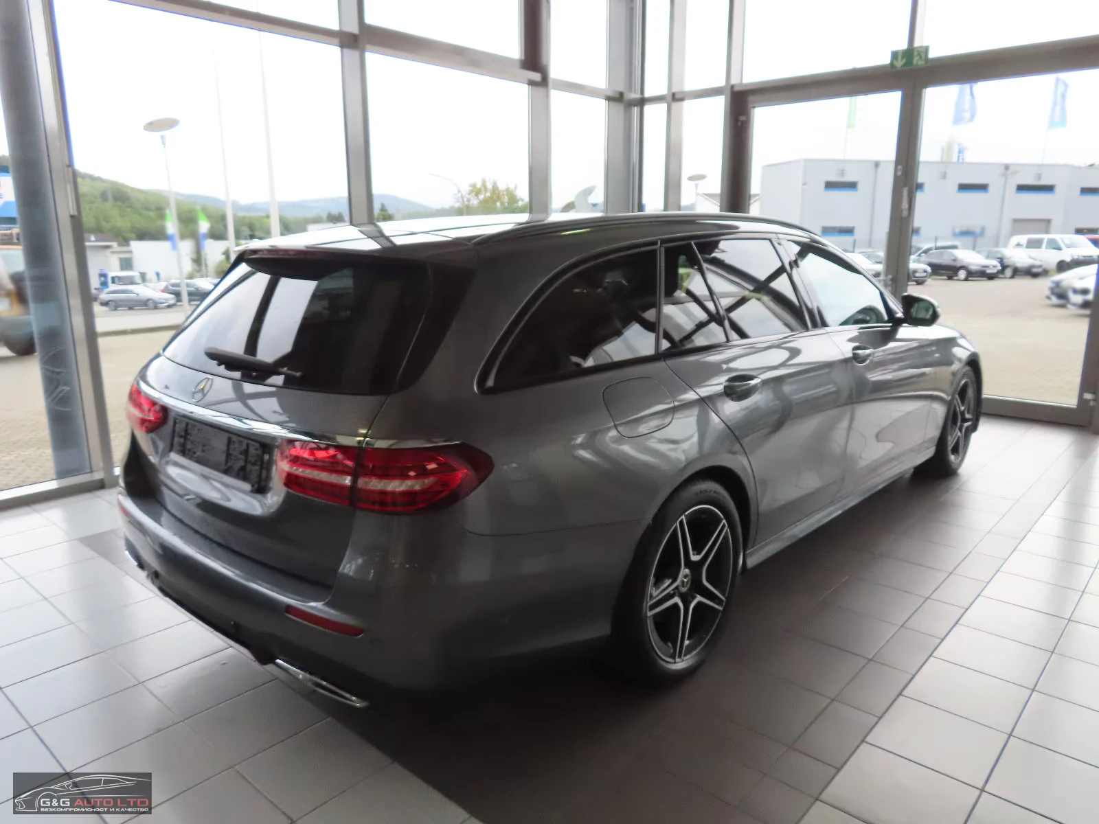 Mercedes-Benz E 220 d/AMG/200HP/AIRB.PACK/BURM/MEMO/LED/MASSAGE/782f - изображение 4