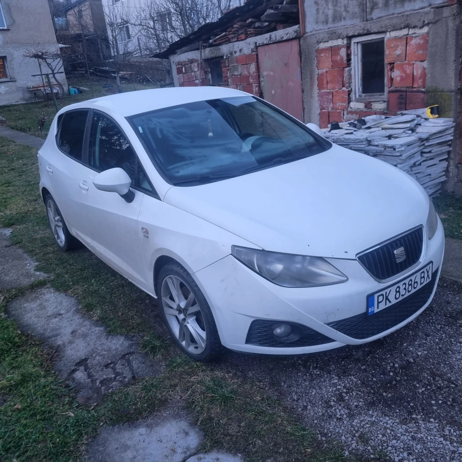 Seat Ibiza 1.6TDI - изображение 2