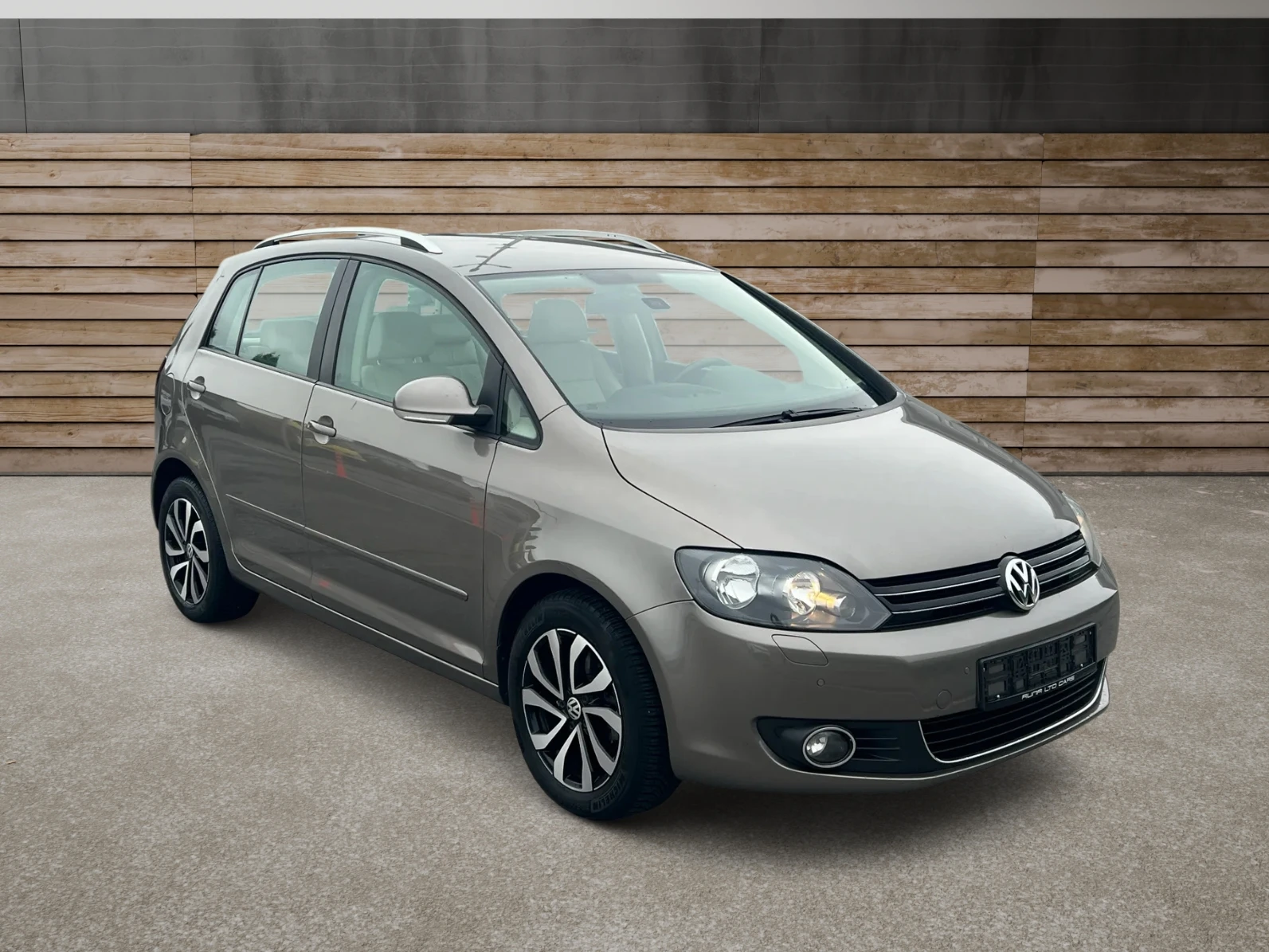 VW Golf 1.4TSi DSG Highline ПРОЧЕТИ ОПИСАНИЕТО - изображение 3
