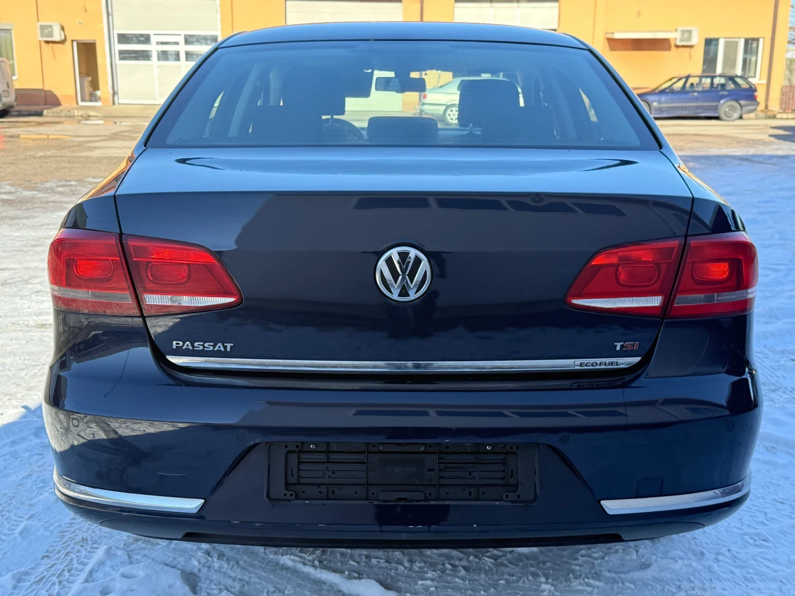 VW Passat 1, 4Tsi Ecofuel  - изображение 7